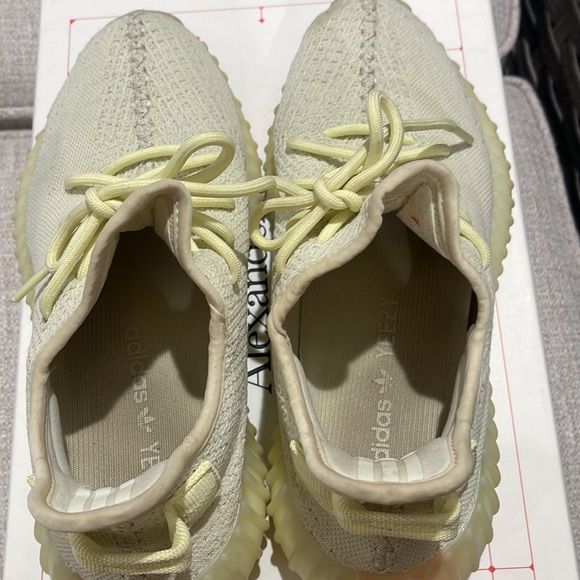 Authentic Yeezy Butters - Picture 4 of 5